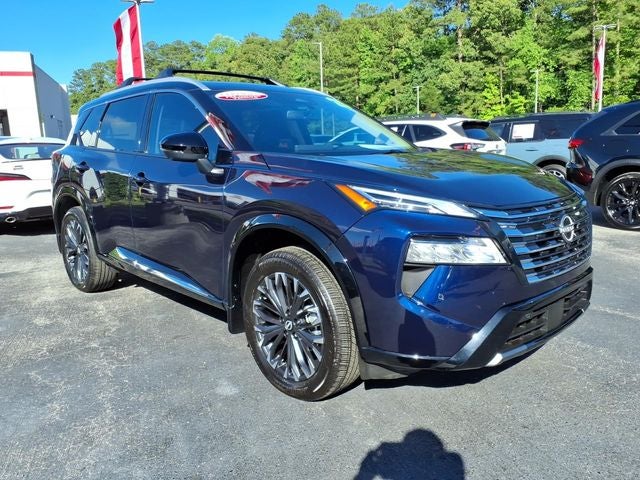 2025 Nissan Rogue Platinum FWD's photo