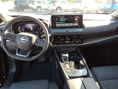 2025 Nissan Rogue Platinum