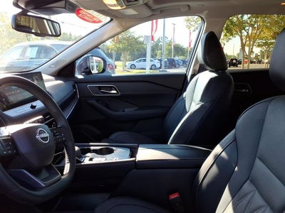 2025 Nissan Rogue Platinum
