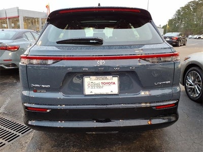 2025 Toyota Crown Signia Limited