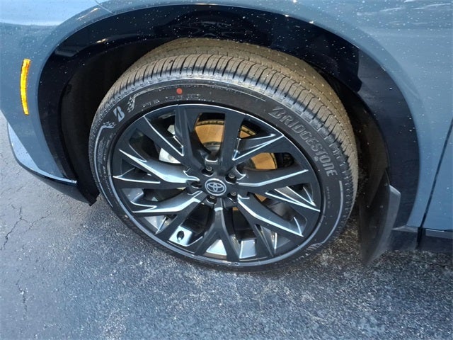 2025 Toyota Crown Signia Limited