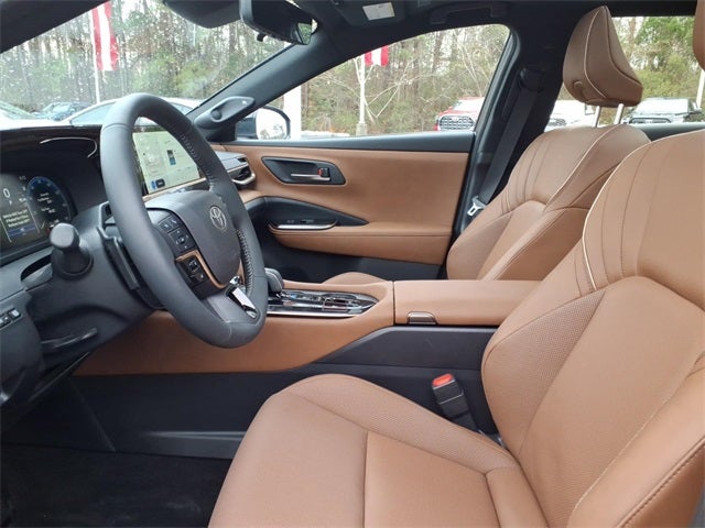 2025 Toyota Crown Signia Limited