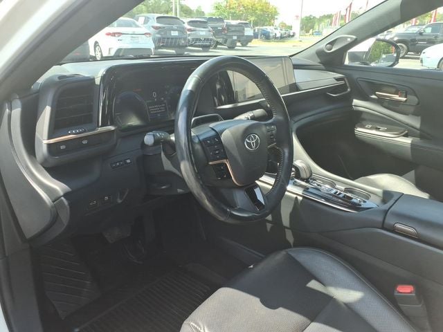 2024 Toyota Crown Platinum