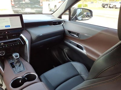 2024 Toyota Venza XLE