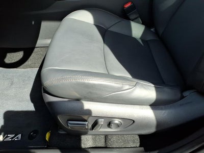 2024 Toyota Venza XLE