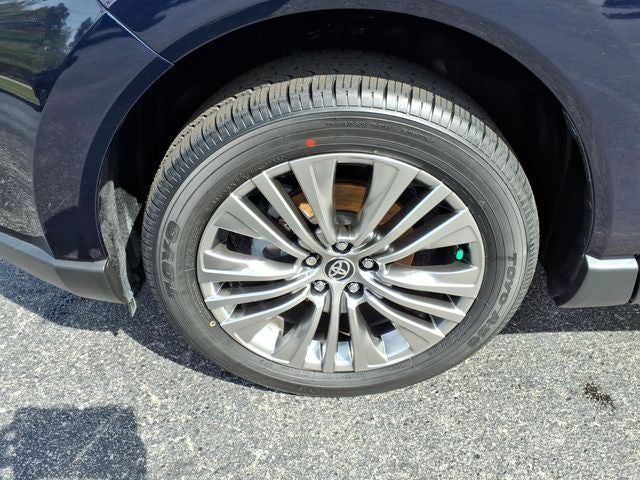 2024 Toyota Venza XLE
