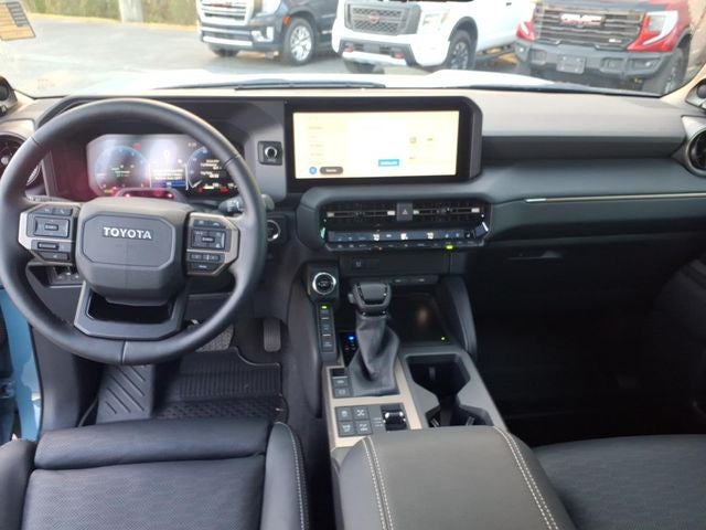 2025 Toyota Land Cruiser Premium