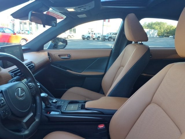 2025 Lexus IS 350 F SPORT Design