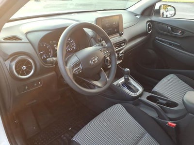2022 Hyundai Kona SE