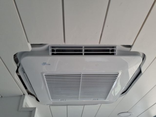 2020 Mercedes-Benz Sprinter 2500 Cargo 144 WB camper van