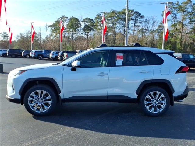 2025 Toyota RAV4 XLE Premium