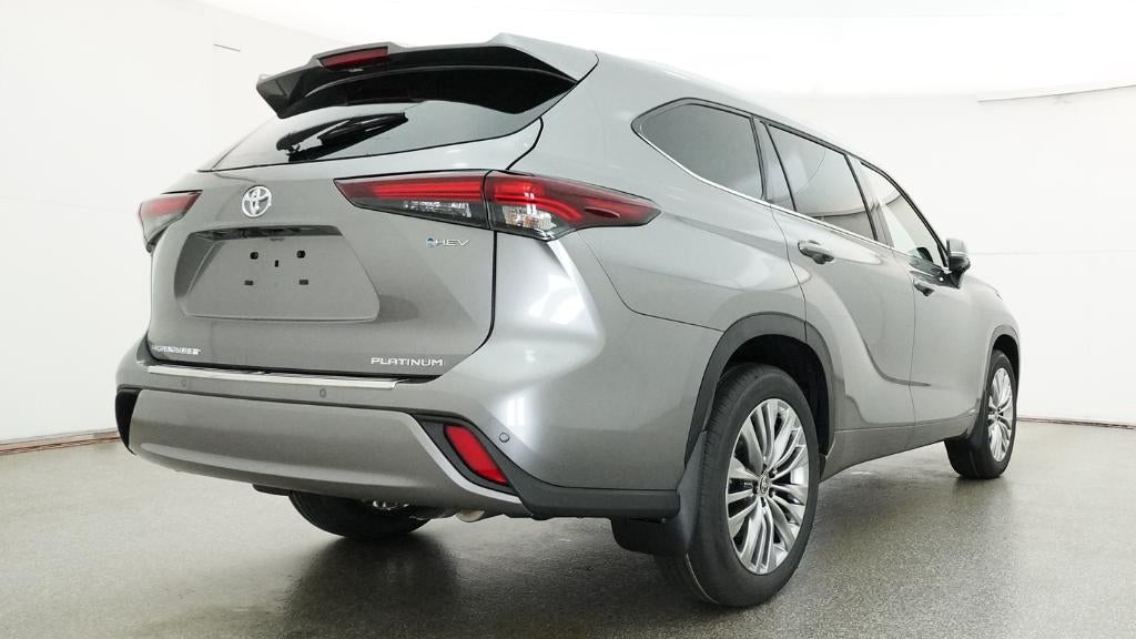 2026 Toyota Highlander Hybrid Hybrid Platinum