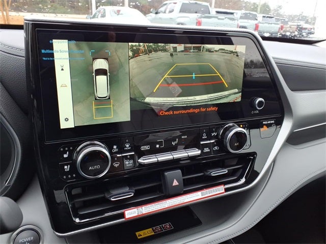 2026 Toyota Highlander Hybrid Hybrid Platinum