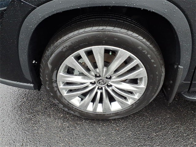 2026 Toyota Highlander Hybrid Hybrid Platinum