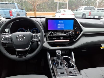 2026 Toyota Highlander Hybrid Hybrid Platinum