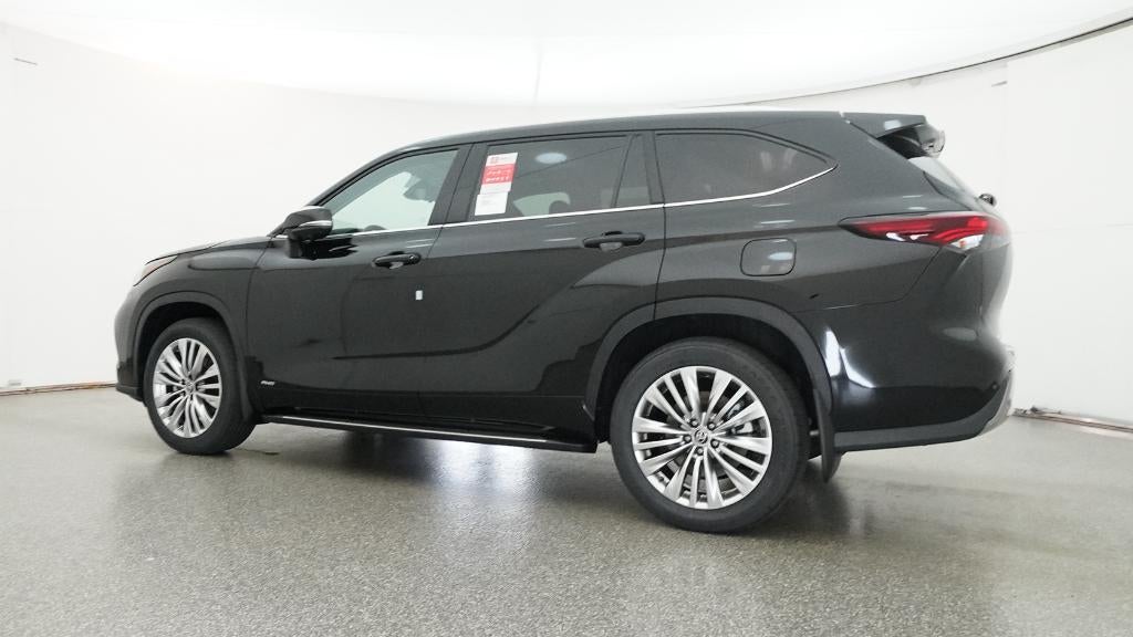 2026 Toyota Highlander Hybrid Hybrid Platinum