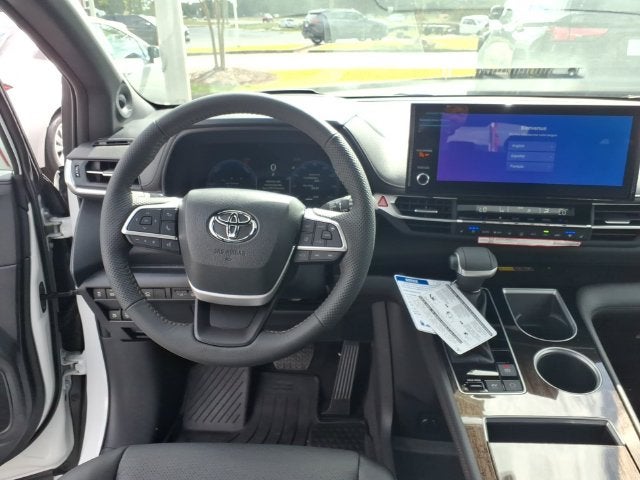 2026 Toyota Sienna Platinum 7 Passenger