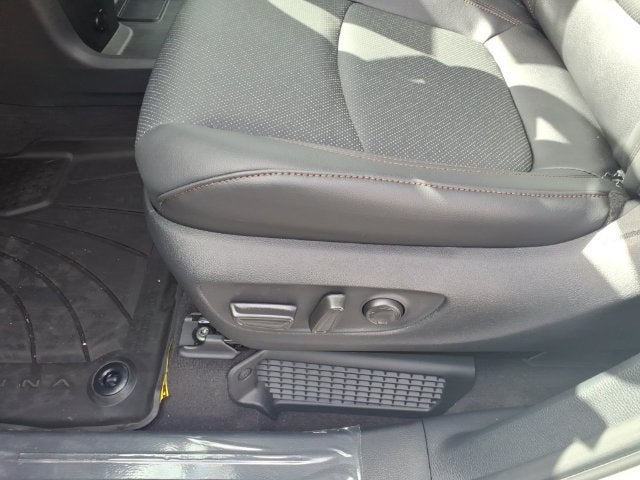 2026 Toyota Sienna Platinum 7 Passenger