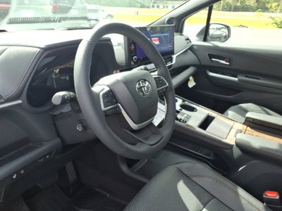 2026 Toyota Sienna Platinum 7 Passenger