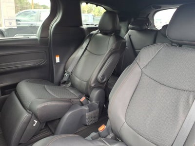 2026 Toyota Sienna Platinum 7 Passenger