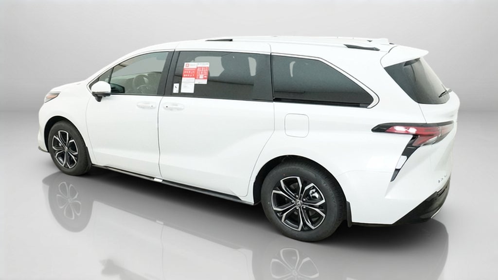 2026 Toyota Sienna Platinum