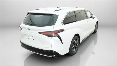 2026 Toyota Sienna Platinum