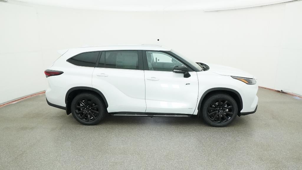 2026 Toyota Highlander Hybrid Hybrid XLE