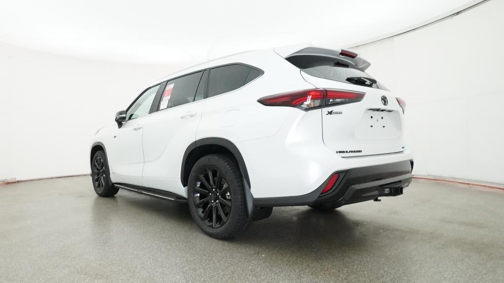 2026 Toyota Highlander Hybrid Hybrid XLE