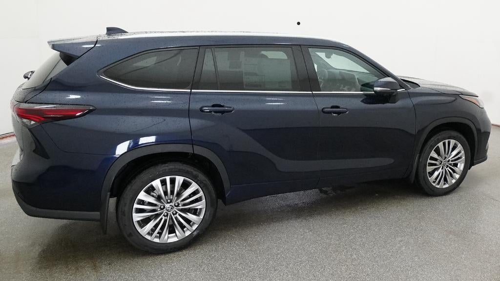 2026 Toyota Highlander Platinum