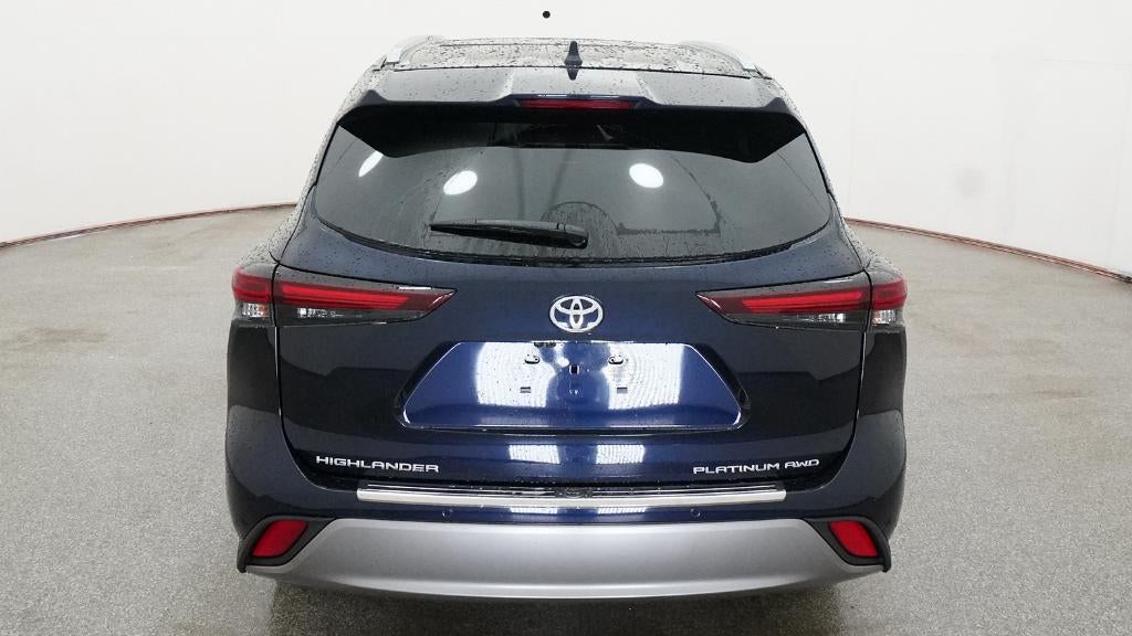 2026 Toyota Highlander Platinum