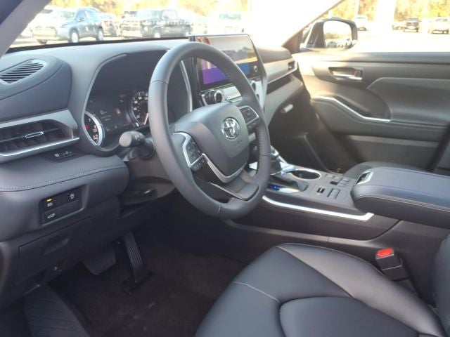 2026 Toyota Highlander XLE