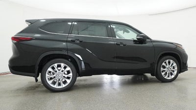 2026 Toyota Highlander Limited