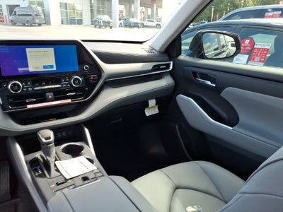 2026 Toyota Highlander XLE