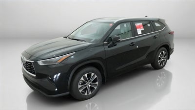 2026 Toyota Highlander XLE