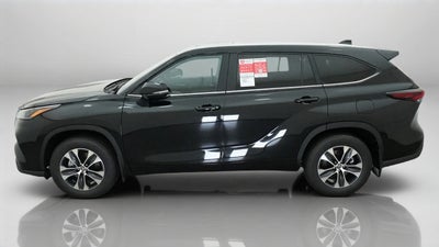 2026 Toyota Highlander XLE