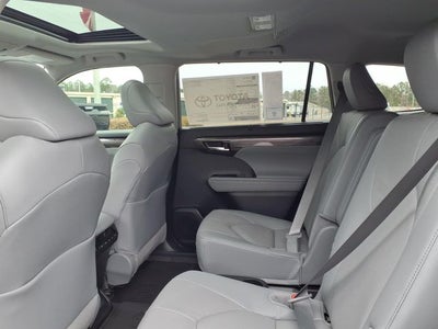 2026 Toyota Highlander Hybrid Hybrid Limited