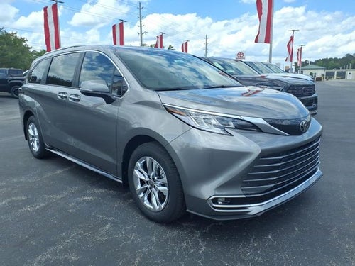 2026 Toyota Sienna Limited 7 Passenger