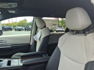 2026 Toyota Sienna Limited 7 Passenger