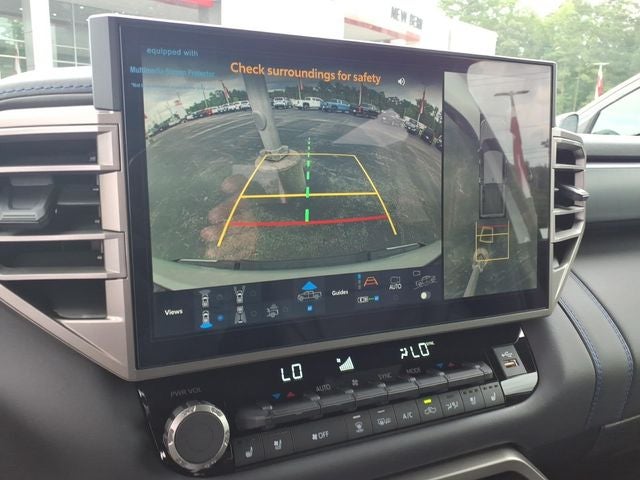2026 Toyota Tundra i-FORCE MAX Platinum i-FORCE MAX