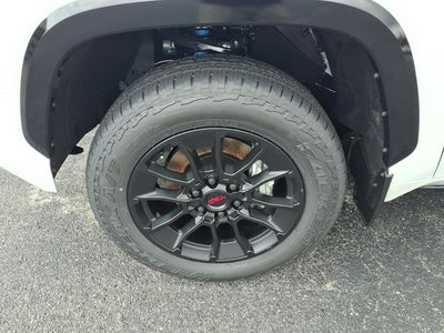 2026 Toyota Tundra i-FORCE MAX Platinum i-FORCE MAX