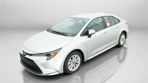 2027 Toyota Corolla LE