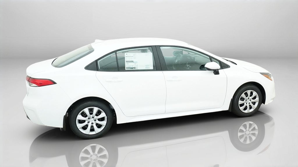 2027 Toyota Corolla LE