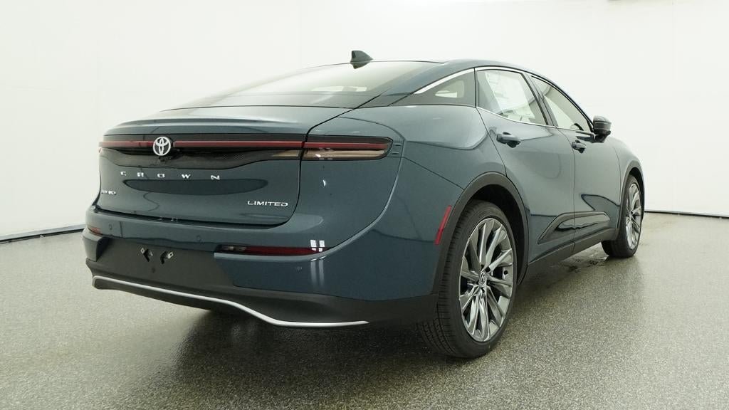 2026 Toyota Toyota Crown Limited
