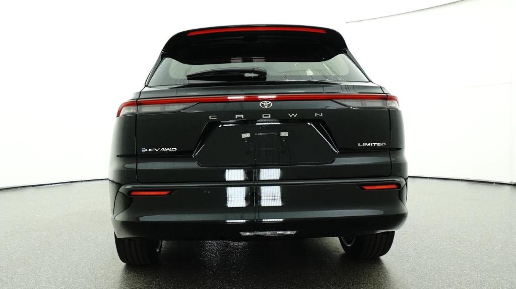 2026 Toyota Toyota Crown Signia Limited