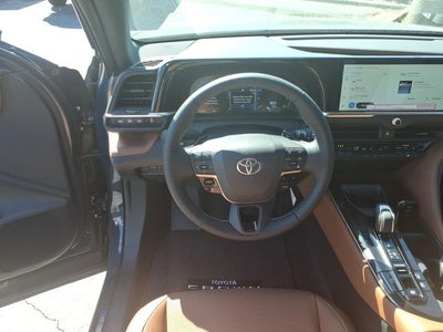 2026 Toyota Toyota Crown Signia XLE