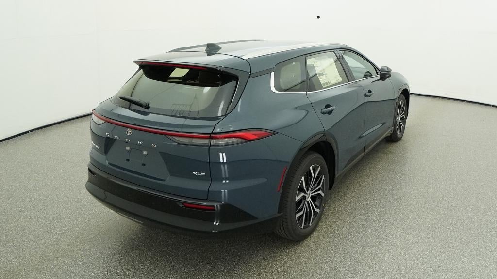 2026 Toyota Toyota Crown Signia XLE
