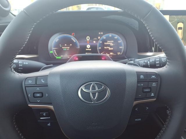 2026 Toyota Toyota Crown Signia Limited