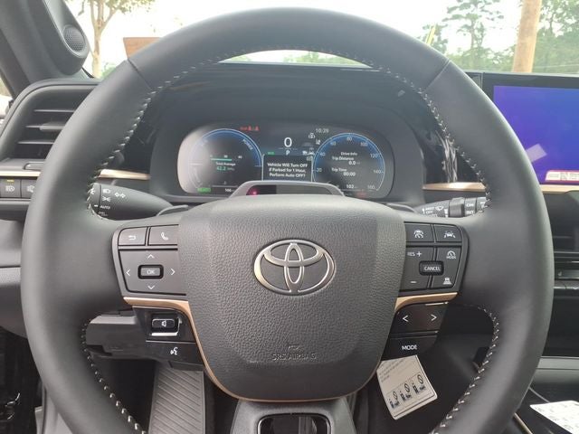 2026 Toyota Crown Signia Limited - Photo 19
