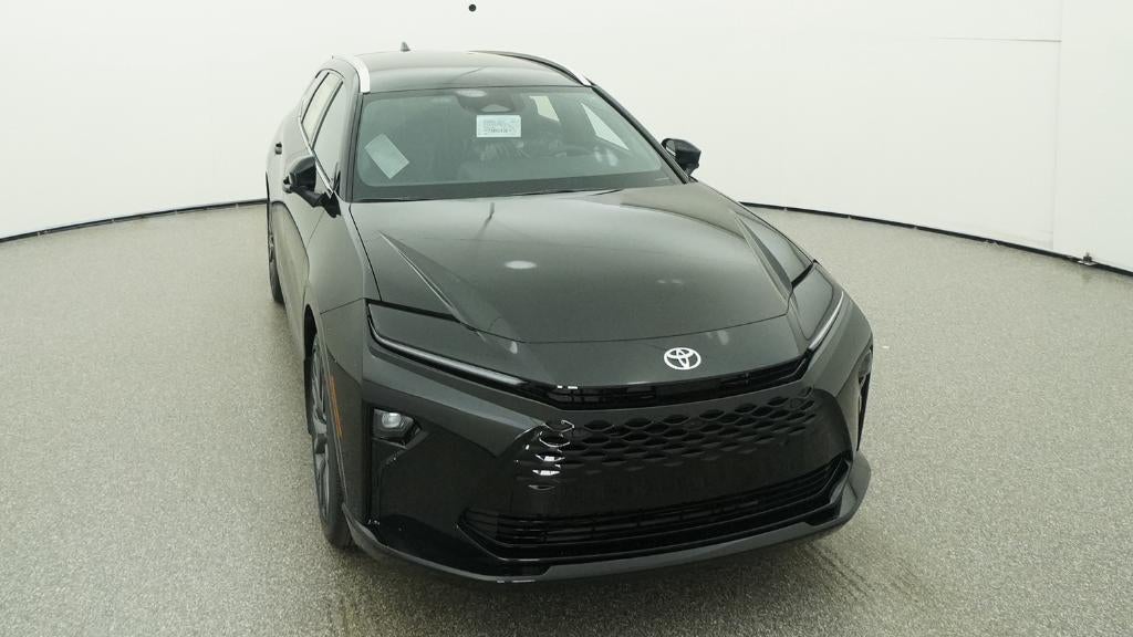 2026 Toyota Toyota Crown Signia Limited