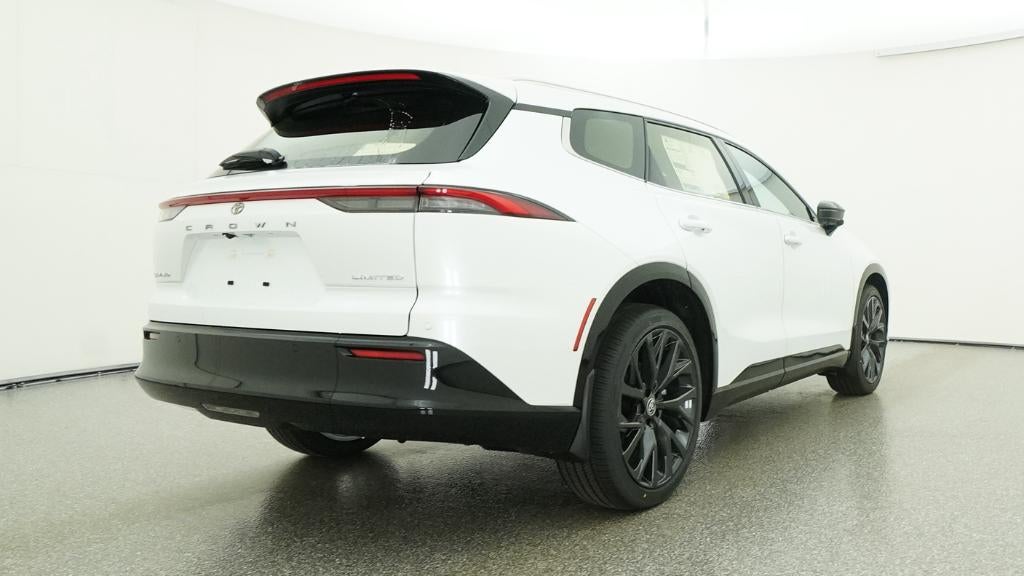 2026 Toyota Toyota Crown Signia Limited